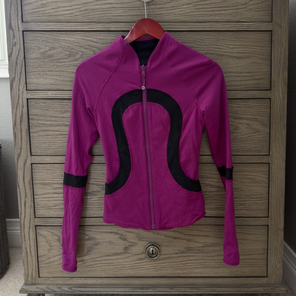 lululemon athletica Jackets & Blazers - lululemon athletica Magenta/Purple Zip Front Ski Jacket with Black Accents